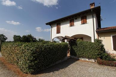 BIFAMILIARE A ROMANENGO