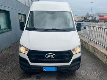 HYUNDAI H350