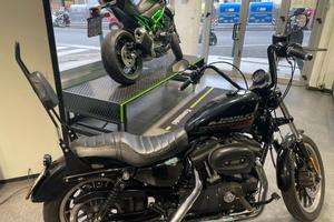 HARLEY-DAVIDSON 883 Sportster R Sportster R 883