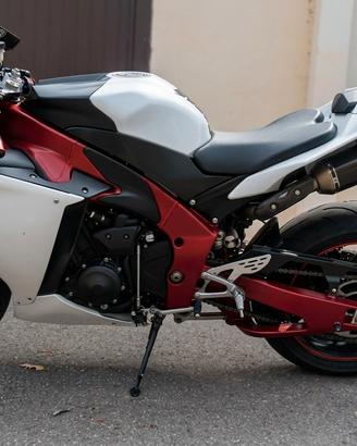 yamaha r1 big bang