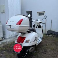 Vespa GTS 300 anno 2010