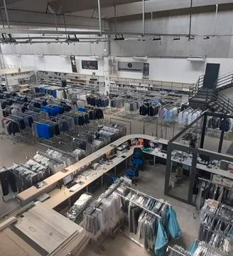 Capannone Spazi Ampi e Funzionali a Bicocca