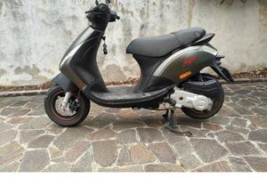piaggio Zip 50