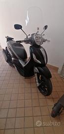 Beverly 350 sport touring