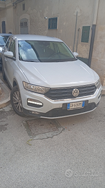 Auto T-roc volkswagen