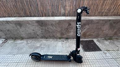 Monopattino Spillo XL One con bluetooth