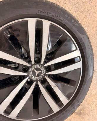 Cerchi e Gomme Mercedes 17 pollici