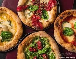 Pizzeria con saletta annessa