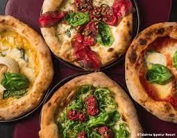 Pizzeria con saletta annessa