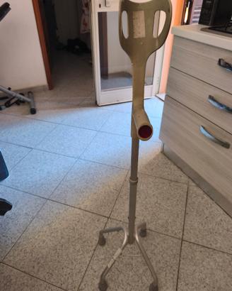 Stampella a 4 pidi
