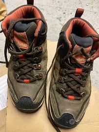 Scarponcini trekking 32