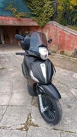 piaggio Beverly 300