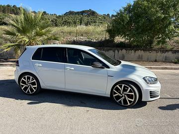 Golf GTD