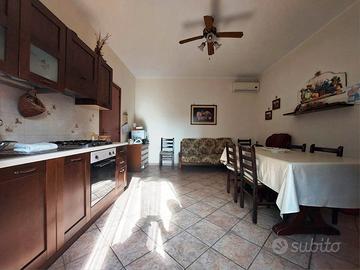 Ampio 4 vani con box 30 mq in piccolo residence