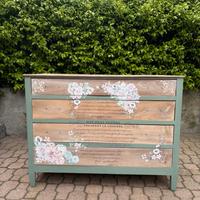 Mobili ristrutturati stile shabby