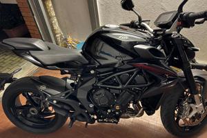 Mv agusta brutale 800 r 2023