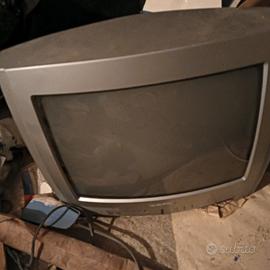 vecchi televisori
