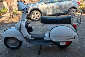 Px125E    1982.