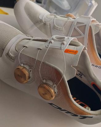 dmt kr0 evo superlight White/bronze tg45