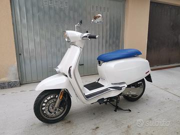 Lambretta V 50 Special - 2023