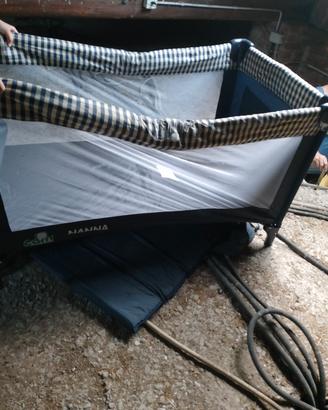 lettino da campeggio 