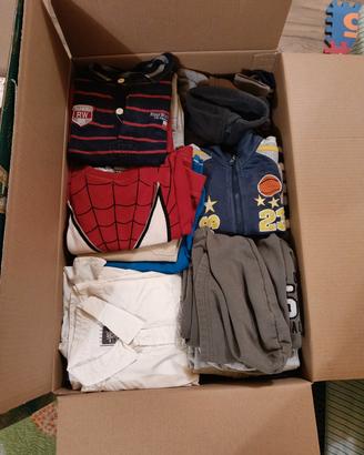 abbigliamento bimbi taglia 4 anni