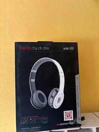 Cuffie solo beats a filo