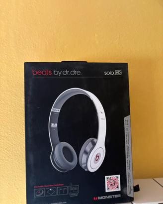 Cuffie solo beats a filo