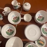 Servizio di tazze tazzine piattini
