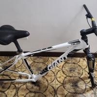 Telaio Giant Talon 27,5"