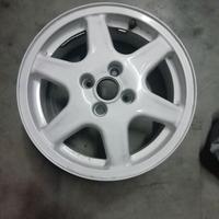 Cerchi in lega BBS a 4 fori (PCD 4X100) bianchi