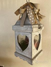 Lanterna portacandela in legno