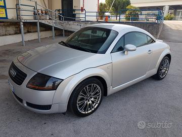 Audi TT Coupé 1.8 T 20V 179 CV cat