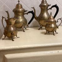 Brocche e teiere antiche_ottone e argento placcato