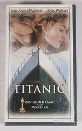 VHS cassette 10 grandi film