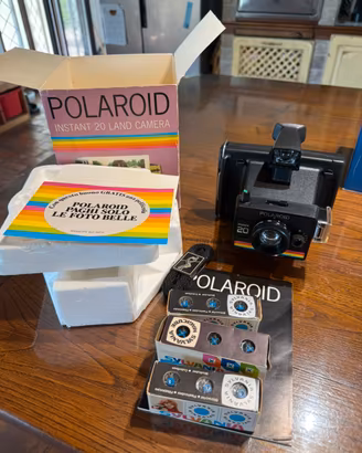 Macchina foto Polaroid instant 20 land camera