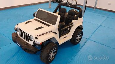 jeep Wrangler a batteria con telecomando 