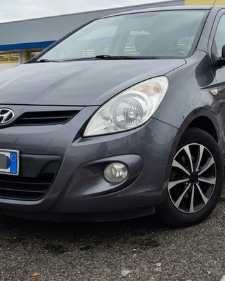 Hyundai i20 1.2 GPL nativo ( unico Proprietario)