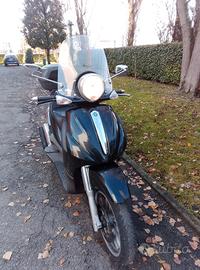 Piaggio Beverly 500