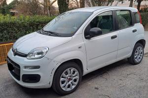 auto fiat panda a metano