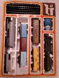 Treno LIMA più Pista ARCOFALC anni 70.