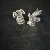 Coppia di oggetti in vetro a forma di animaletti