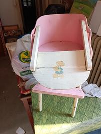 seggiolone per bambole in legno