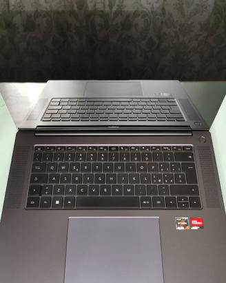 HUAWEI MATEBOOK D16 