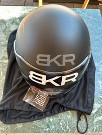 Casco BKR nuovo Taglia M