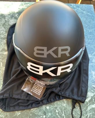 Casco BKR nuovo Taglia M