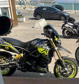 Aprilia Dorsoduro 1200
