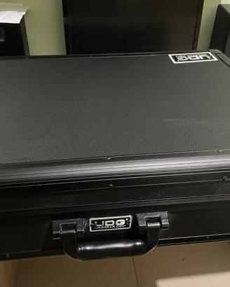 Denon prime 2 + flight case udg