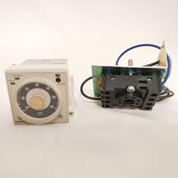Omron H3CR-A8 temporizzatore