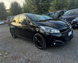 PEUGEOT 208 PureTech 82 qBlack-Edition 5 porte "